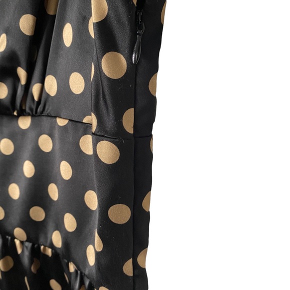 Eliza J New York polka dot cap sleeves, a v neckline. Size 10. *Few flaws - Picture 6 of 13